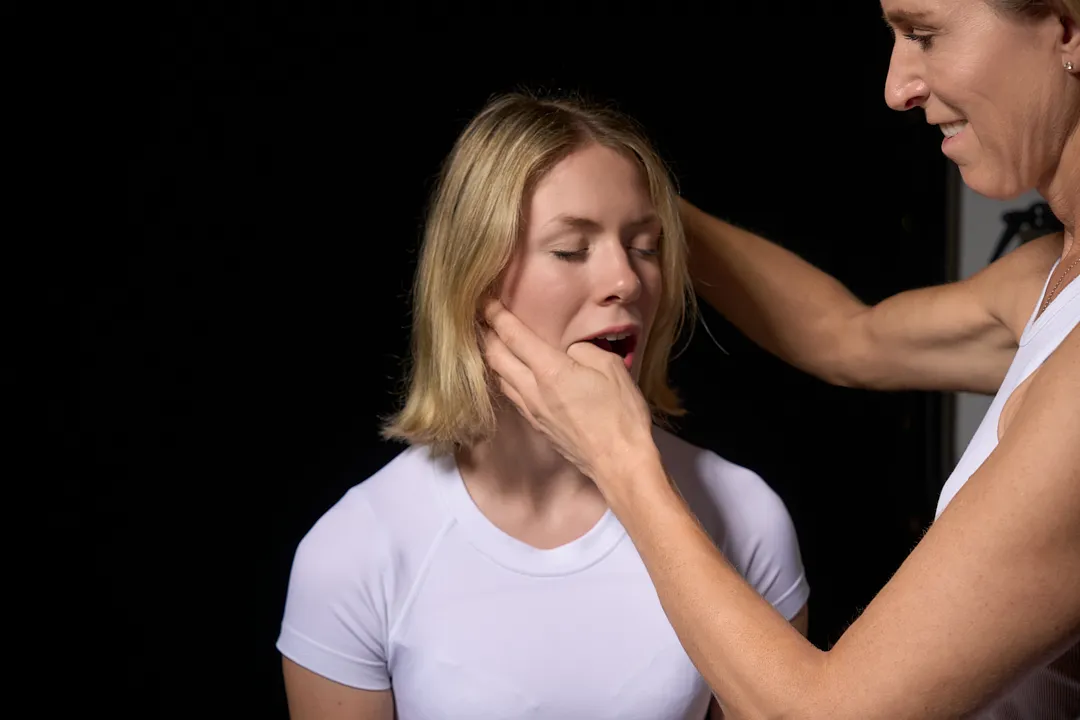 Spezifische Untersuchung des Kiefergelenks – CRAFTA®-basierte CMD-Therapie im RKM 740 Physiotherapie Düsseldorf